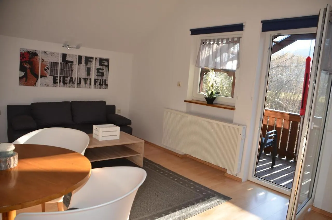 Ferienwohnung Wildgatter Grafenwiesen 0*,  Německo